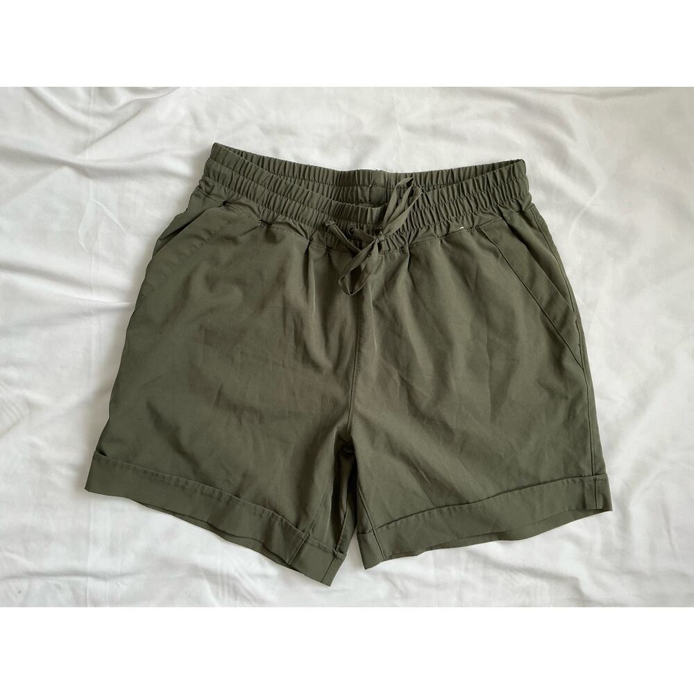 Women’s Small Mondetta Dark Green Short Elastic and drawstring waist